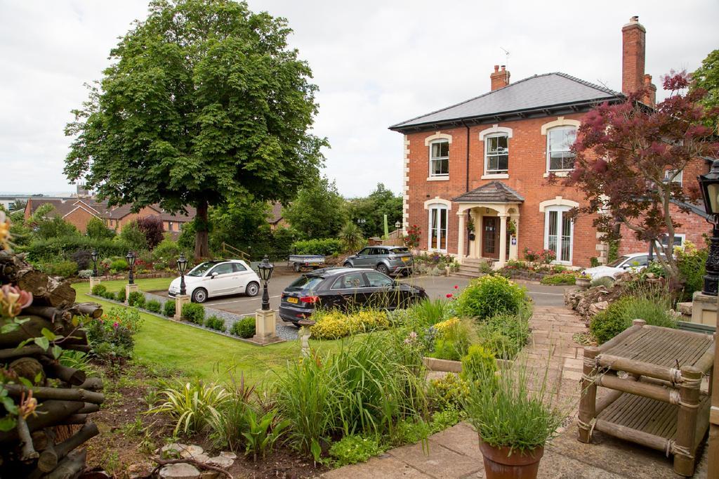 Bed and Breakfast Southbank House Hereford Exterior foto