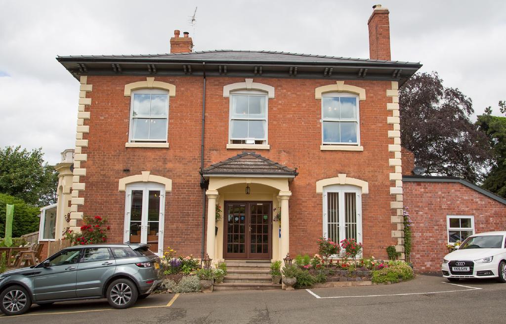 Bed and Breakfast Southbank House Hereford Exterior foto
